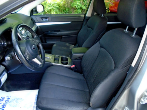 Used 2011 Subaru Outback 2.5i Premium image 39