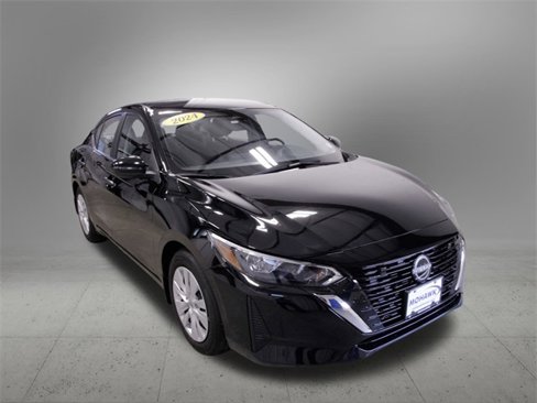 Used 2024 Nissan Sentra S image 9