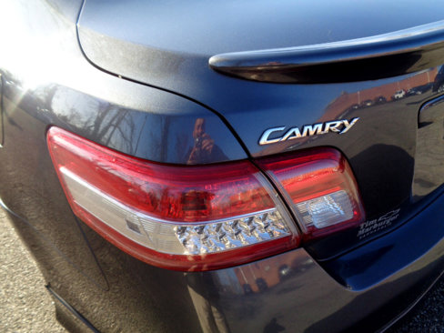 Used 2011 Toyota Camry SE image 13