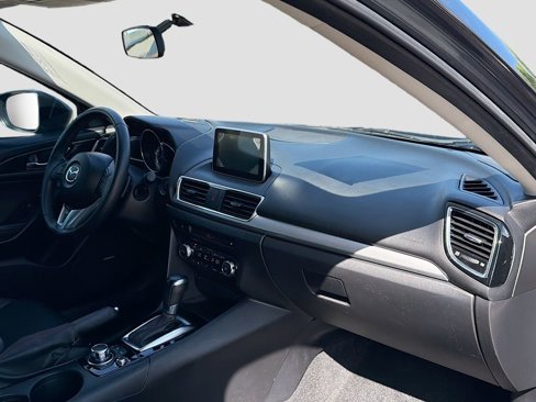Used 2015 MAZDA MAZDA3 s Touring image 29