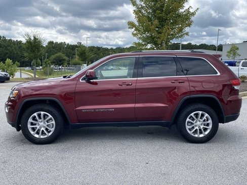 Used 2021 Jeep Grand Cherokee Laredo image 7