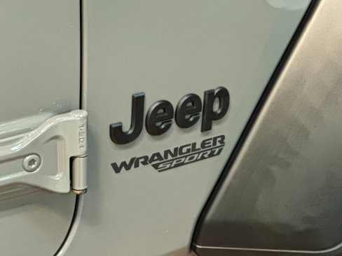 Certified 2021 Jeep Wrangler Sport image 25