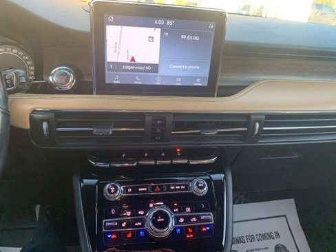 Used 2020 Lincoln Corsair Reserve w/ Elements Package image 17