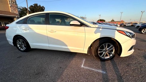 Used 2016 Hyundai Sonata SE image 5