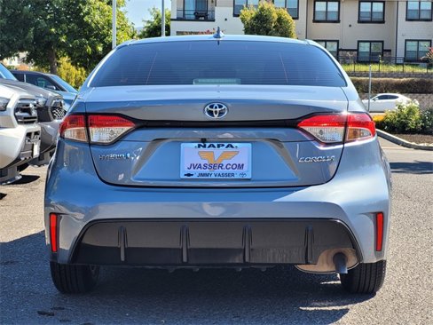 Certified 2022 Toyota Corolla LE image 7