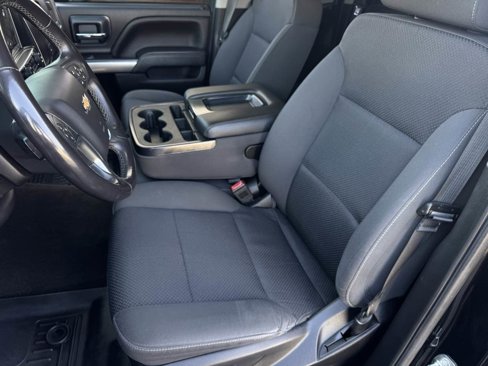 Used 2018 Chevrolet Silverado 1500 LT w/ All Star Edition image 17