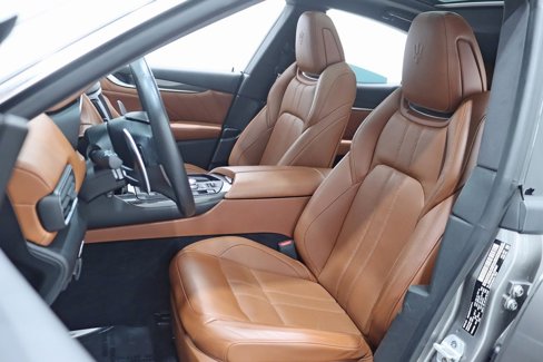 Used 2020 Maserati Levante GranSport image 27