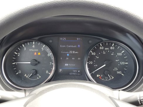 Used 2020 Nissan Rogue Sport SV image 23
