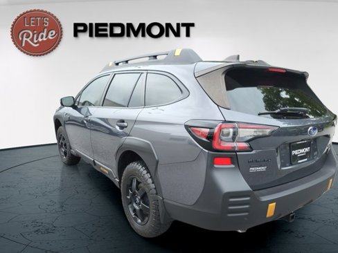 Used 2022 Subaru Outback Wilderness w/ Wilderness Package image 8