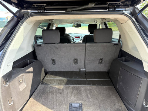 Used 2010 GMC Terrain SLE image 18