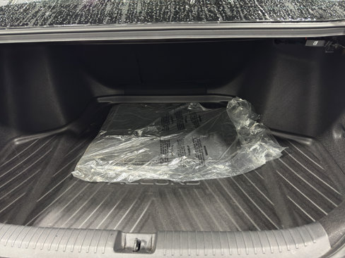 Used 2023 Honda Accord EX image 11