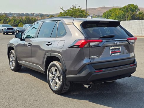 Used 2024 Toyota RAV4 XLE image 4
