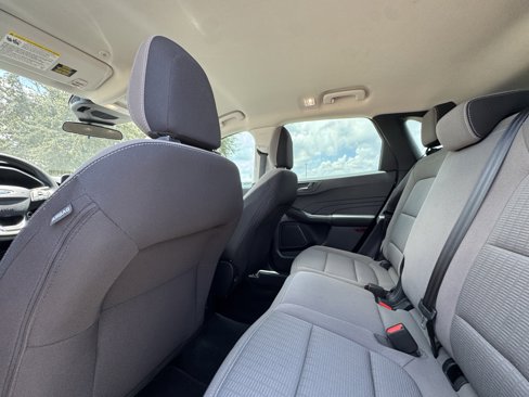 Certified 2022 Ford Escape S image 27