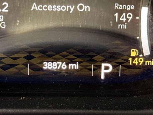 Used 2022 Jeep Wrangler Unlimited Sahara w/ Cold Weather Group image 16
