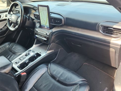 Used 2020 Ford Explorer Platinum w/ Premium Technology Package image 21