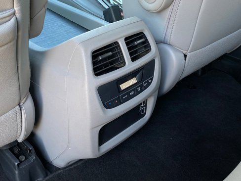 Used 2019 Honda Pilot EX-L image 25