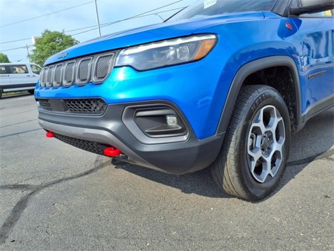 Used 2022 Jeep Compass Trailhawk w/ Trailhawk Elite Group image 15