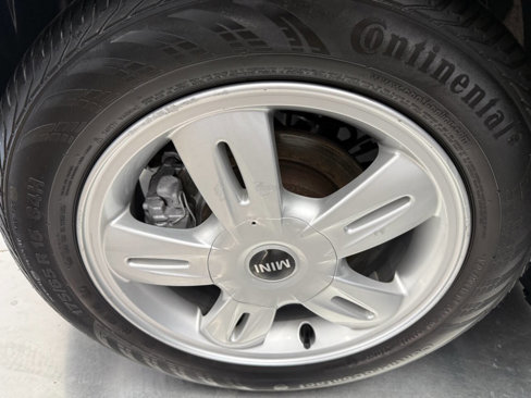 Used 2006 MINI Cooper Hardtop image 16