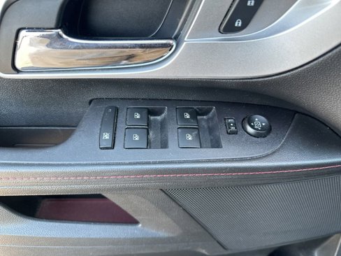 Used 2015 Chevrolet Equinox LT w/ Driver Convenience Package image 21