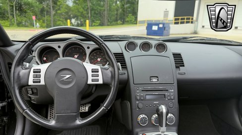 Used 2007 Nissan 350Z Touring image 15
