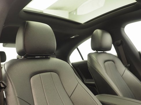 Used 2025 Mercedes-Benz CLA 250 image 30