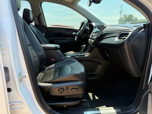 Used 2020 Chevrolet Equinox Premier image 26