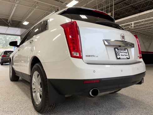 Used 2015 Cadillac SRX Luxury w/ Driver Awareness Package image 3