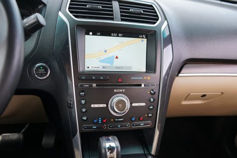 Used 2017 Ford Explorer Limited w/ Equipment Group 301A image 16