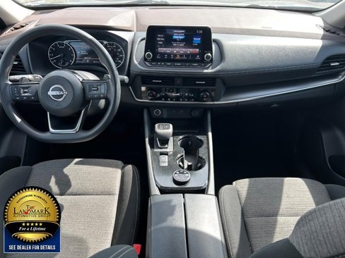Used 2023 Nissan Rogue SV image 15