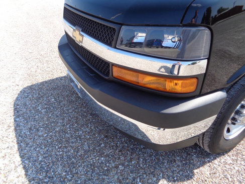 Used 2024 Chevrolet Express 3500 LT w/ LT Preferred Equipment Group image 19