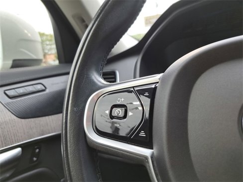 Used 2022 Volvo XC90 T6 Inscription w/ Advanced Package image 17