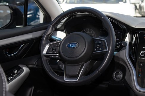 Used 2021 Subaru Outback Premium image 21