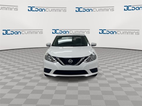 Used 2017 Nissan Sentra S image 3