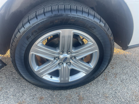 Used 2019 Ford Expedition XLT w/ Equipment Group 202A image 21