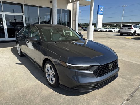 New 2025 Honda Accord LX image 3