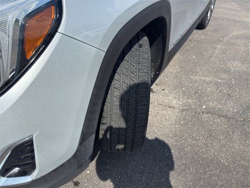 Used 2019 GMC Terrain SLT w/ Preferred Package image 26