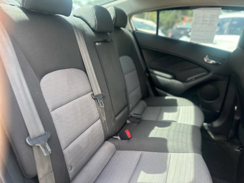 Used 2014 Kia Forte EX image 16