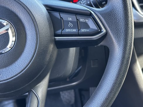 Used 2017 MAZDA MAZDA3 Sport image 22