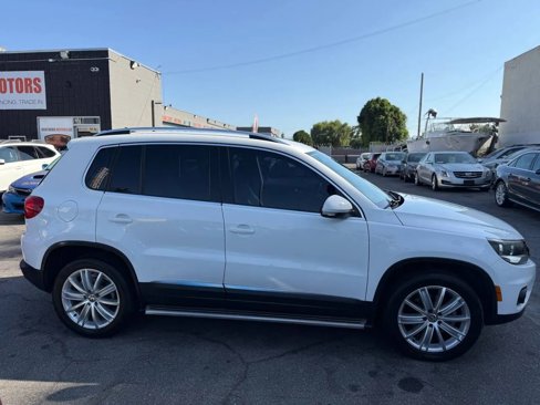 Used 2014 Volkswagen Tiguan SE image 14
