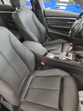 Used 2018 BMW 330e image 12