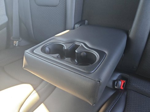 New 2025 Jeep Compass Latitude image 27