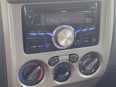 Used 2005 Chevrolet Colorado LS image 14