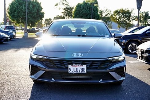 Certified 2024 Hyundai Elantra SEL image 5