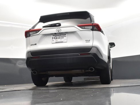 Used 2022 Toyota RAV4 XLE image 42