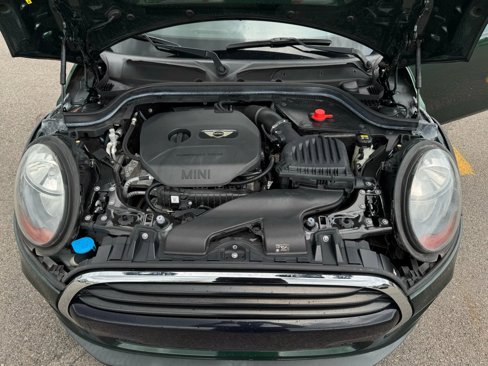 Used 2017 MINI Cooper 4-Door Hardtop image 23