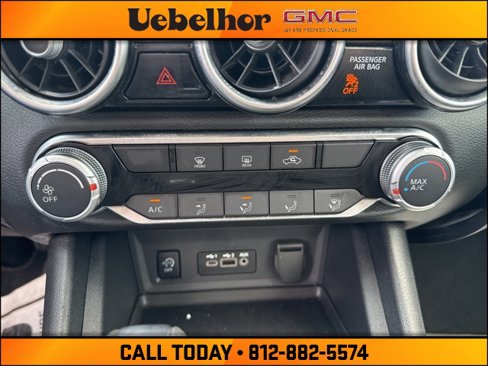 Used 2024 Nissan Sentra SV image 23