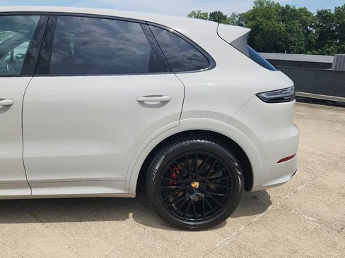 Certified 2023 Porsche Cayenne GTS image 7