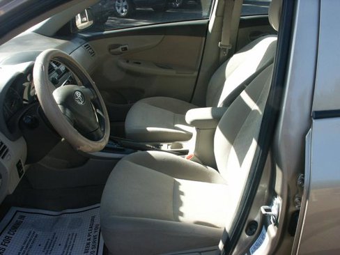 Used 2009 Toyota Corolla LE image 6