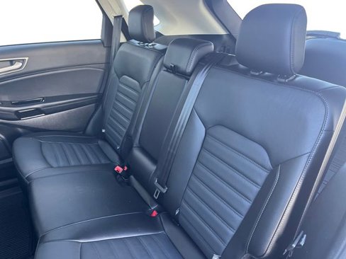 Used 2018 Ford Edge SEL w/ Equipment Group 201A image 13