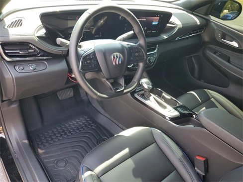Certified 2025 Buick Envista Sport Touring w/ Convenience II Package image 6